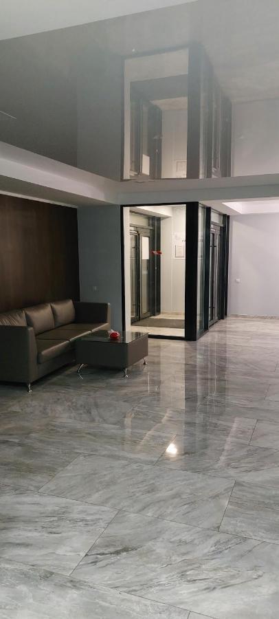 Новая Квартира Vip Kischinau Exterior foto